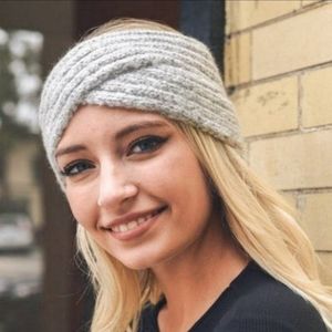 Crossover Knit Headband - Gray